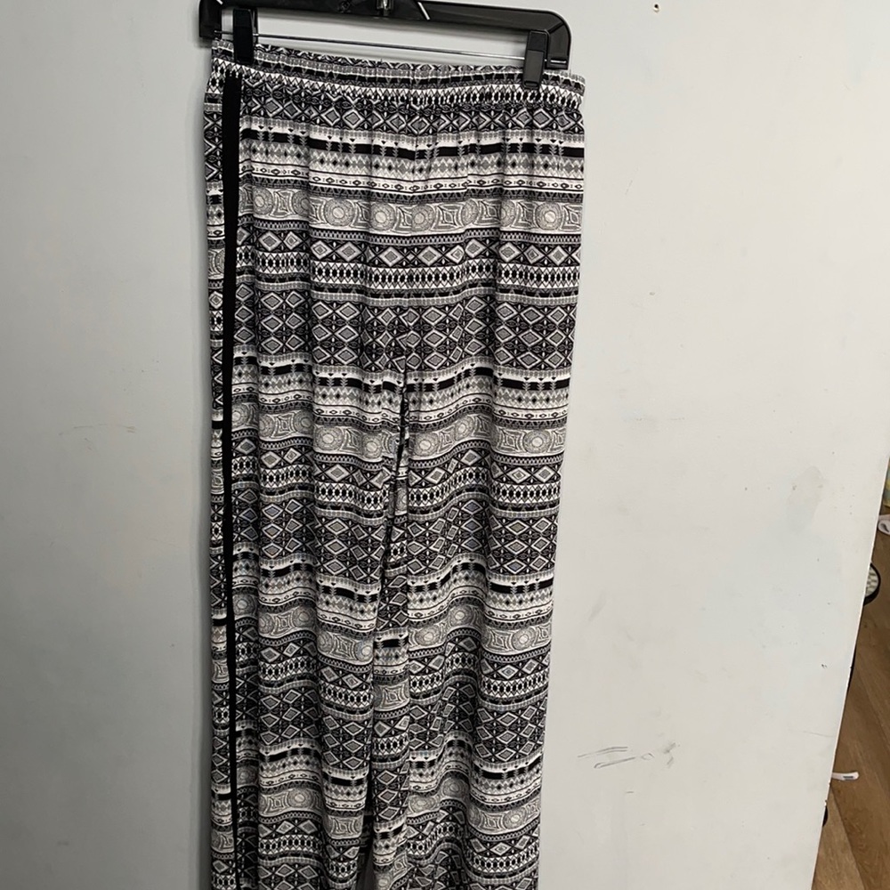 Black and white with slits on the side pants